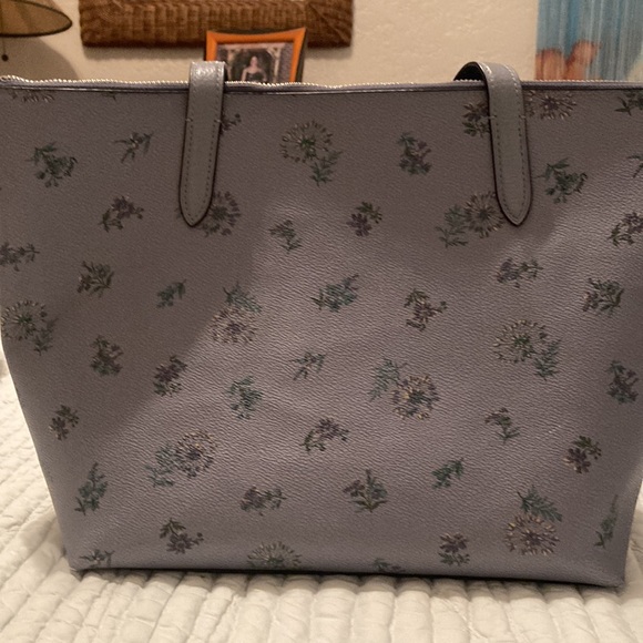 Coach handbag - Picture 7 of 8